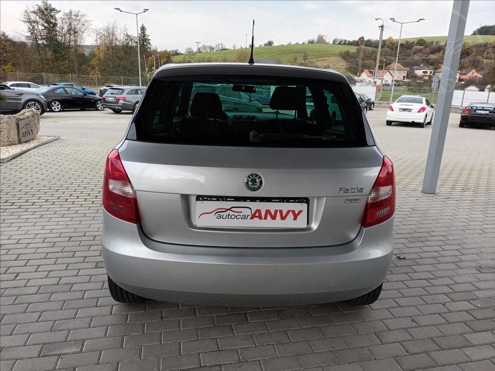 2011 Škoda FABIA - 6