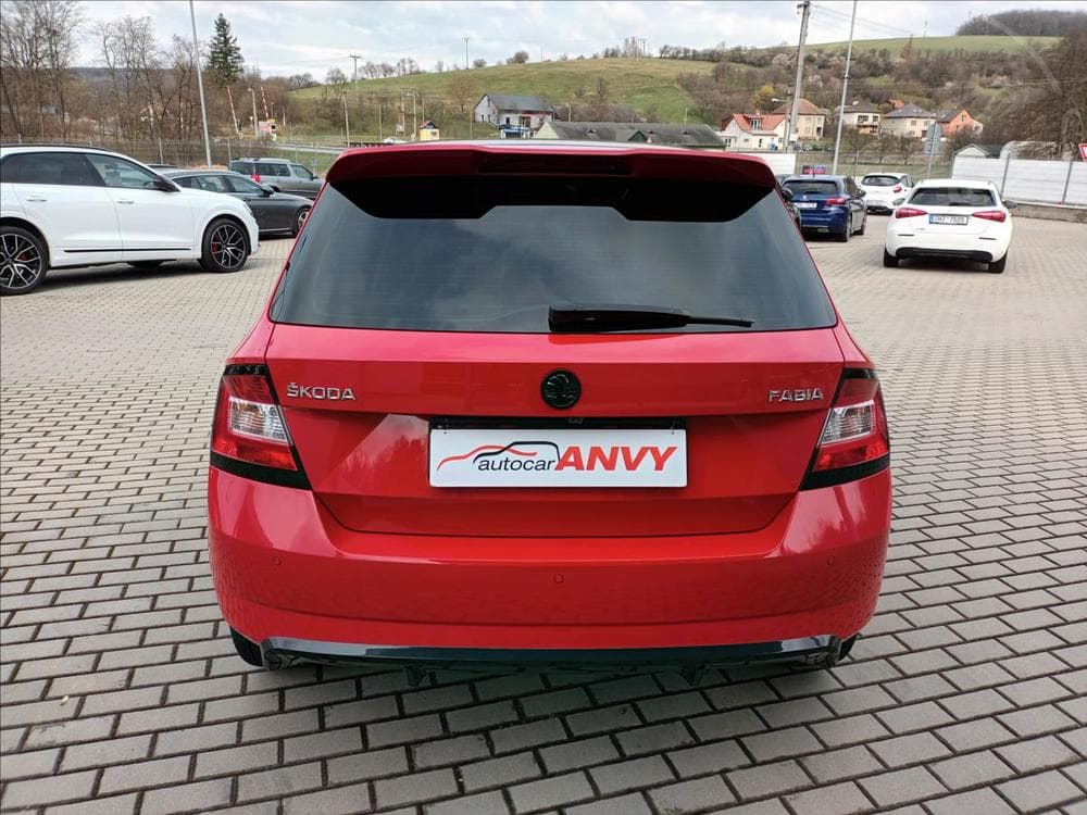 2016 Škoda FABIA - 26