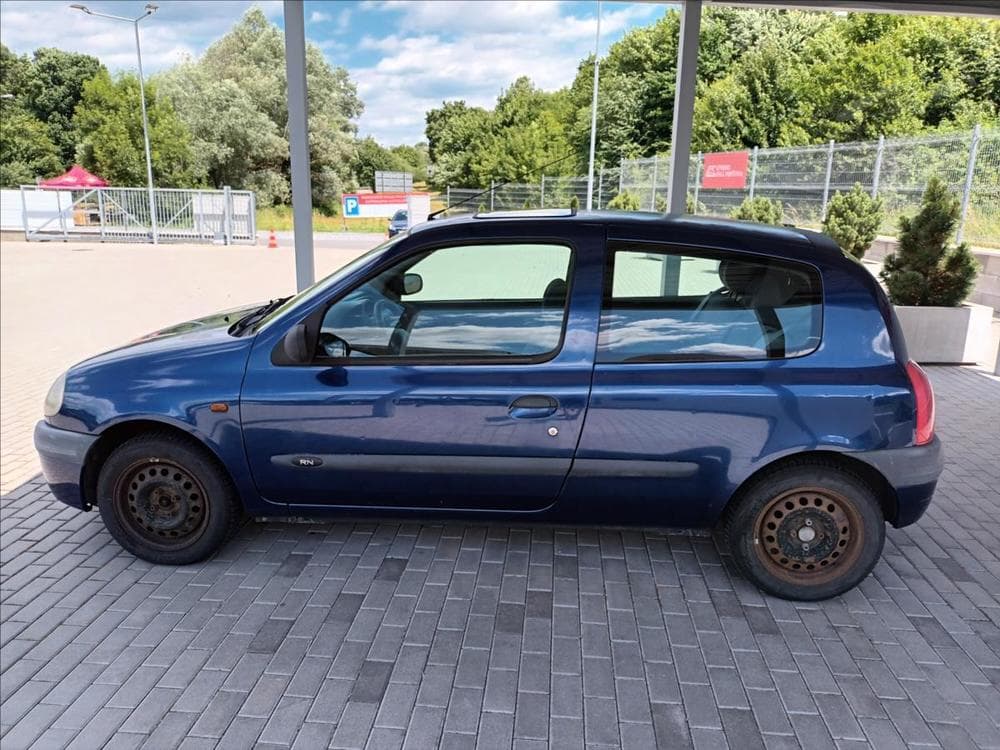 1999 Renault CLIO - 8