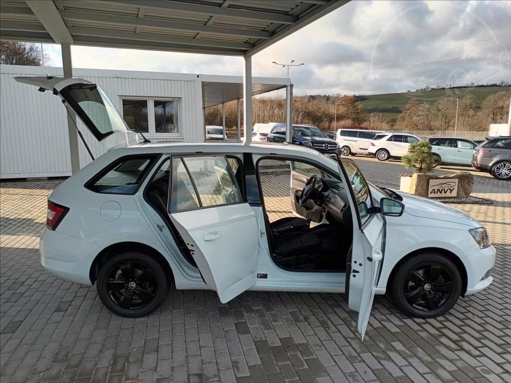 2015 Škoda FABIA - 17
