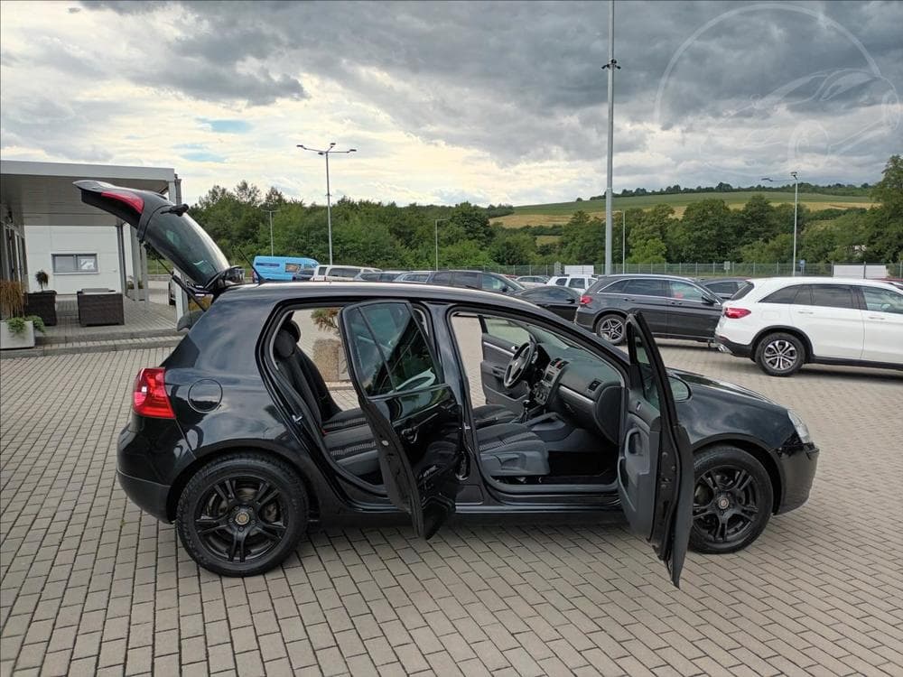 2007 Volkswagen GOLF - 9