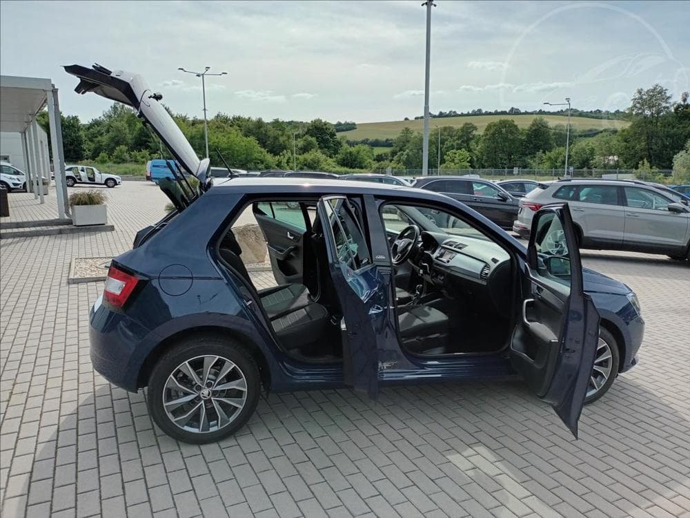2015 Škoda FABIA - 9