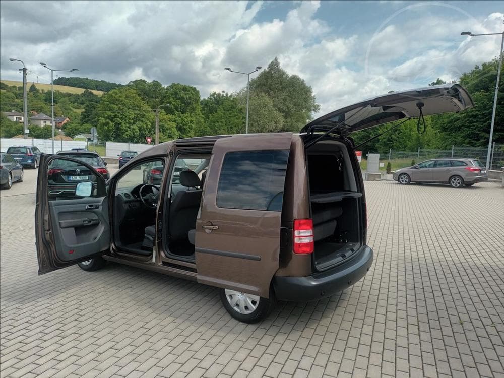 2010 Volkswagen CADDY - 10