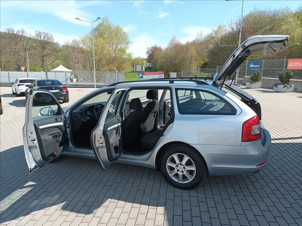 2010 Škoda OCTAVIA - 10