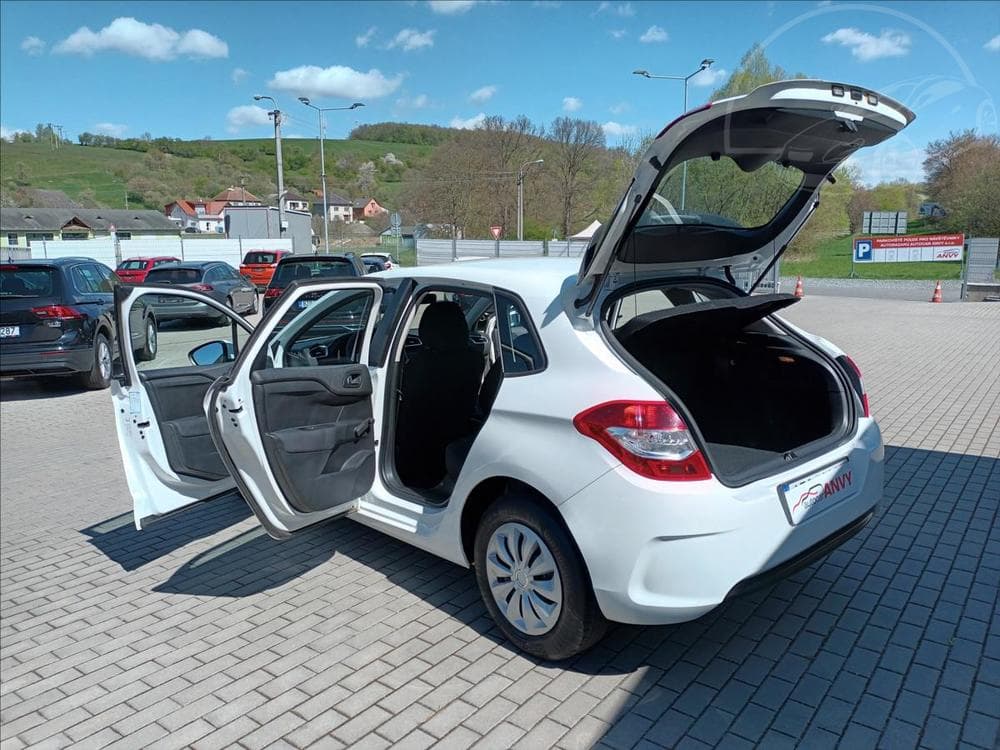 2012 Citroen C4 - 10