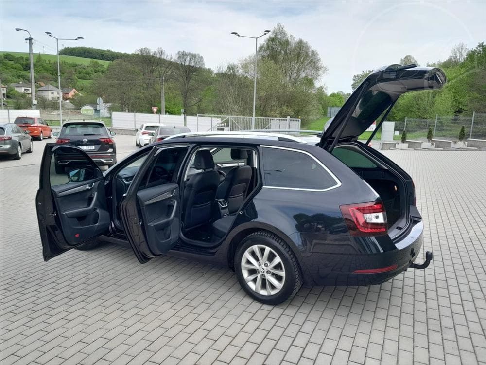 2019 Škoda OCTAVIA - 28
