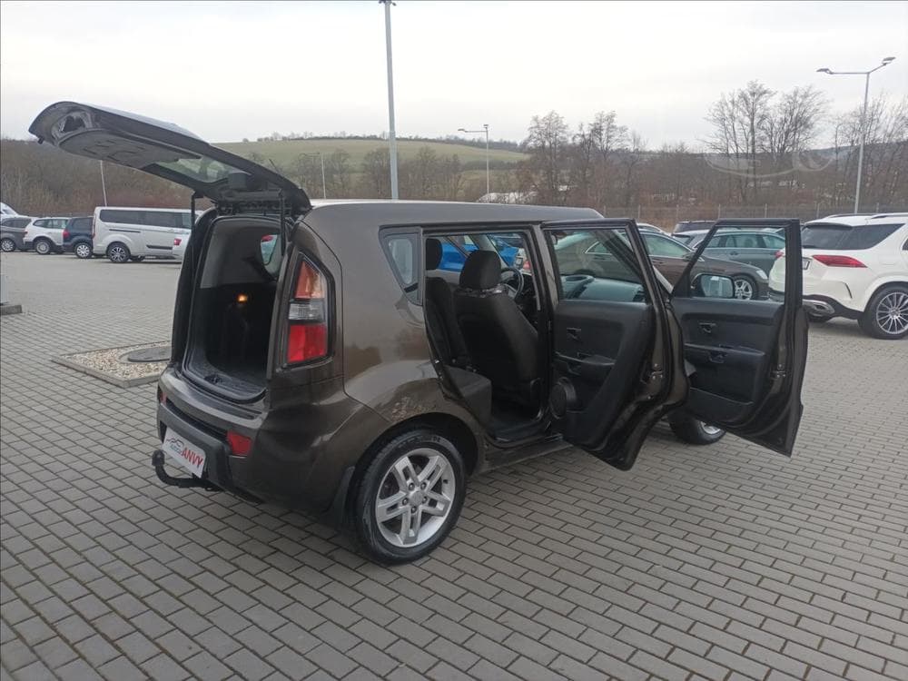 2009 Kia Soul - 19