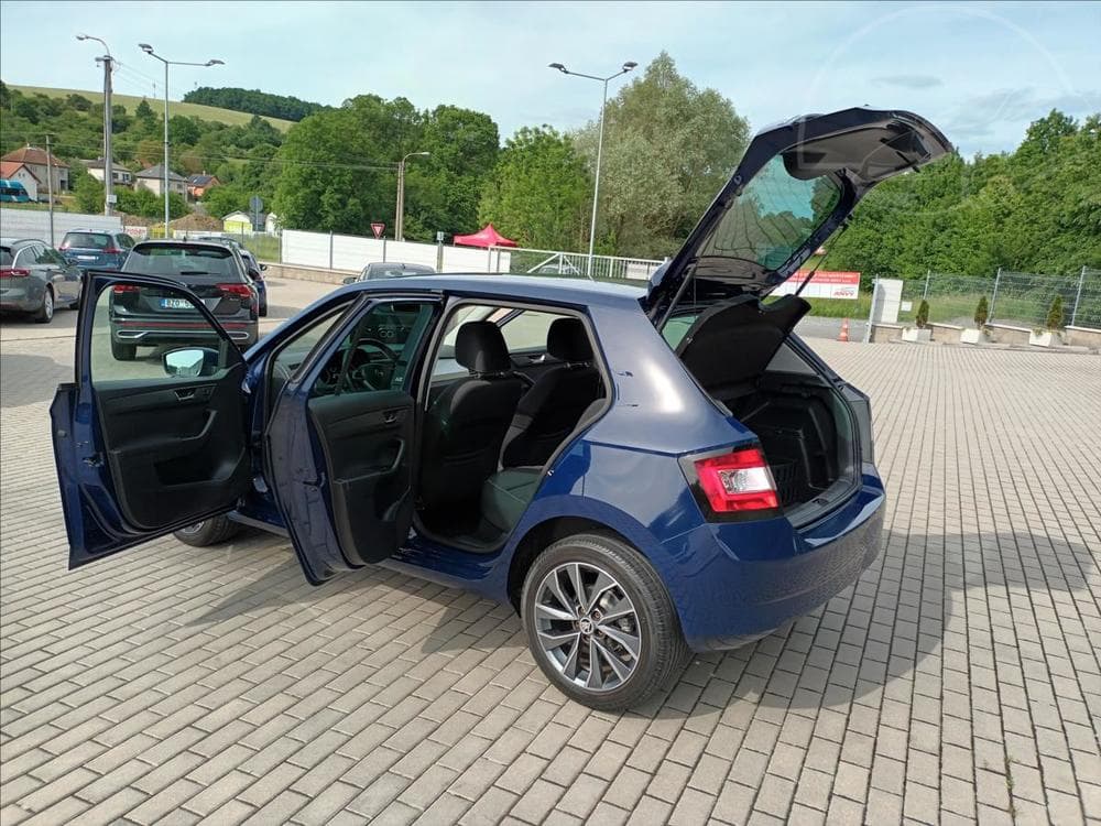 2015 Škoda FABIA - 10