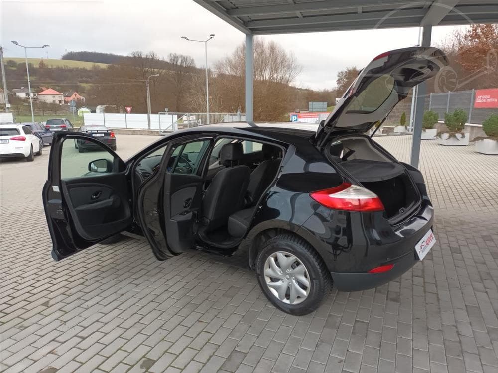 2013 Renault MEGANE - 10