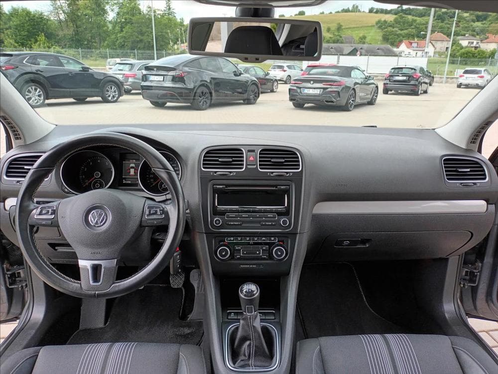 2012 Volkswagen GOLF - 11