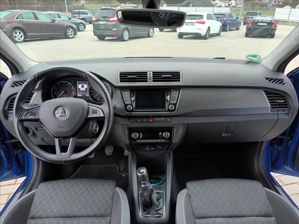 2015 Škoda FABIA - 21
