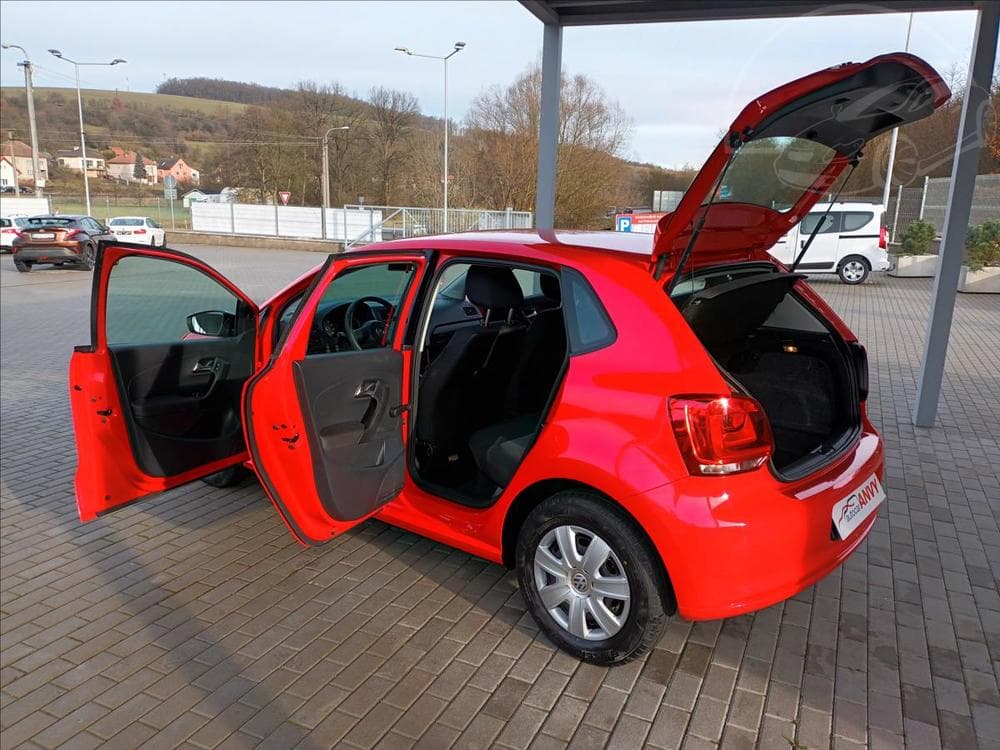 2009 Volkswagen POLO - 11