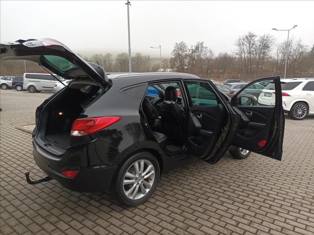 2012 Hyundai ix35 - 11