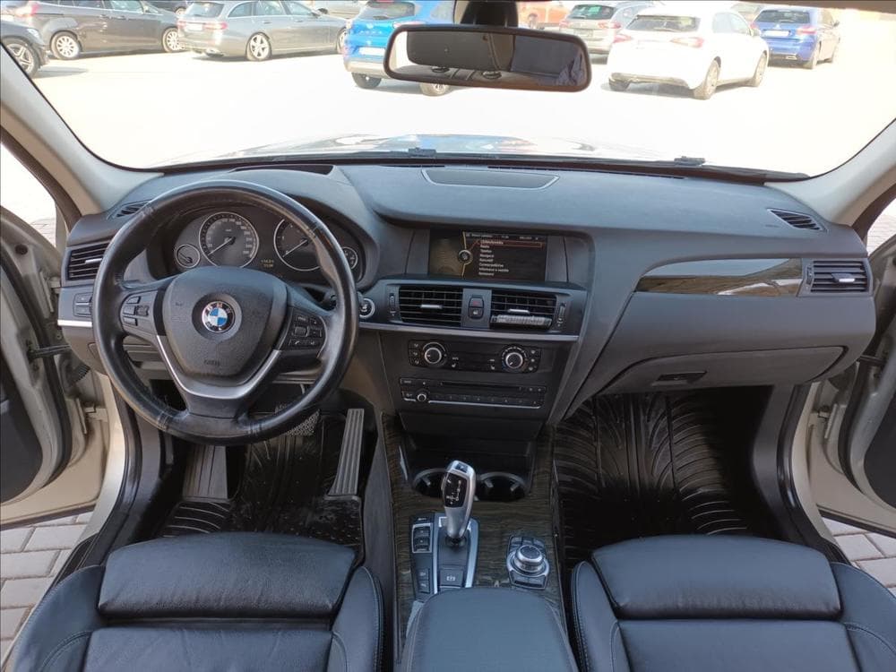2011 BMW X3 - 11
