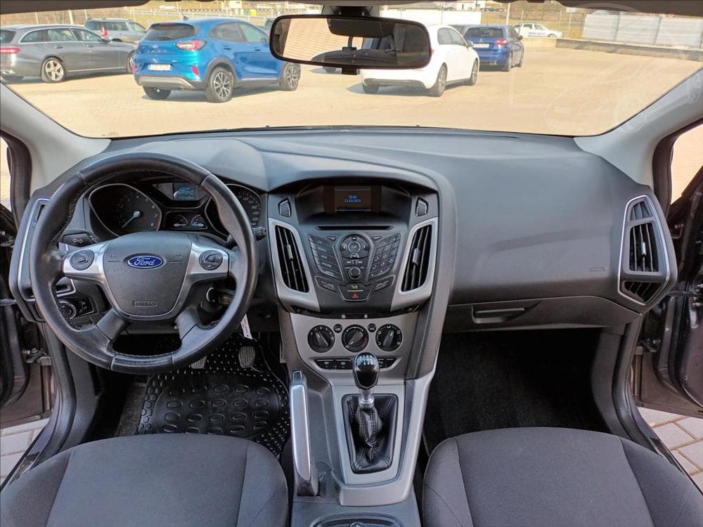 2013 Ford FOCUS - 11