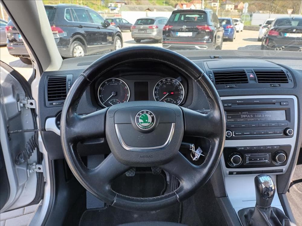 2010 Škoda OCTAVIA - 12