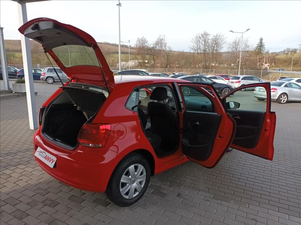 2009 Volkswagen POLO - 12