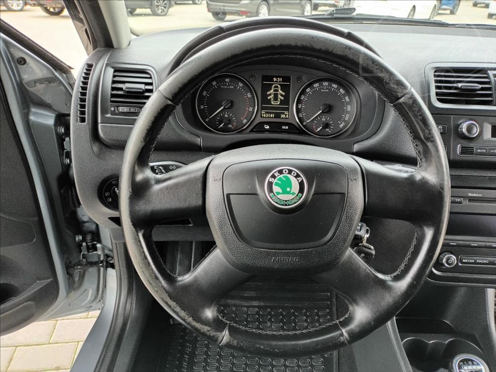 2010 Škoda ROOMSTER - 12
