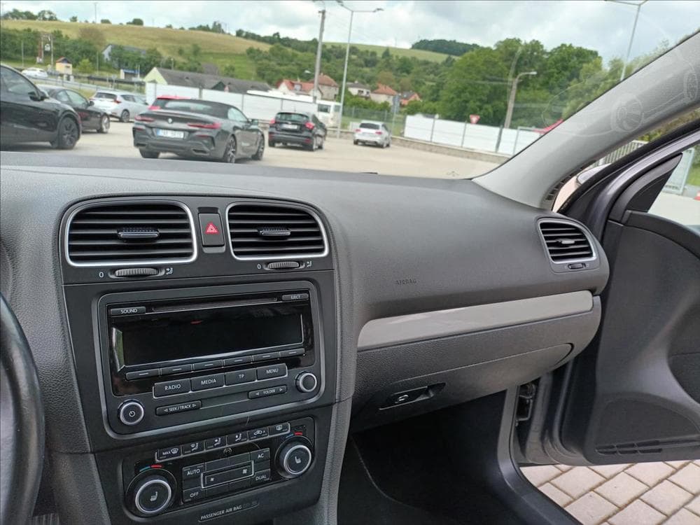 2012 Volkswagen GOLF - 13