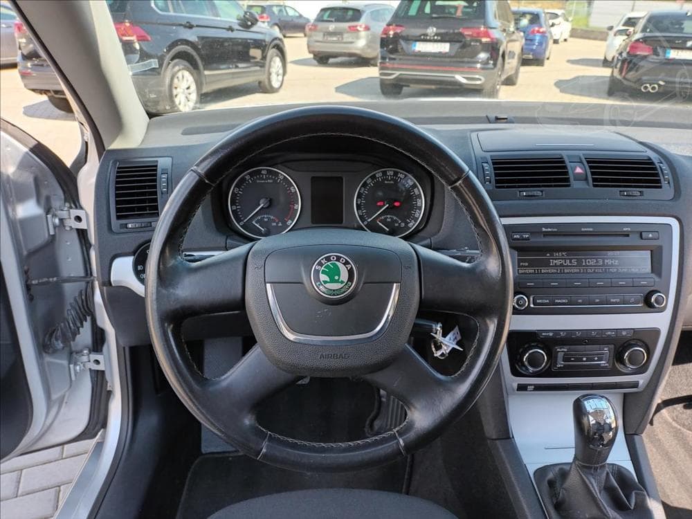 2010 Škoda OCTAVIA - 13