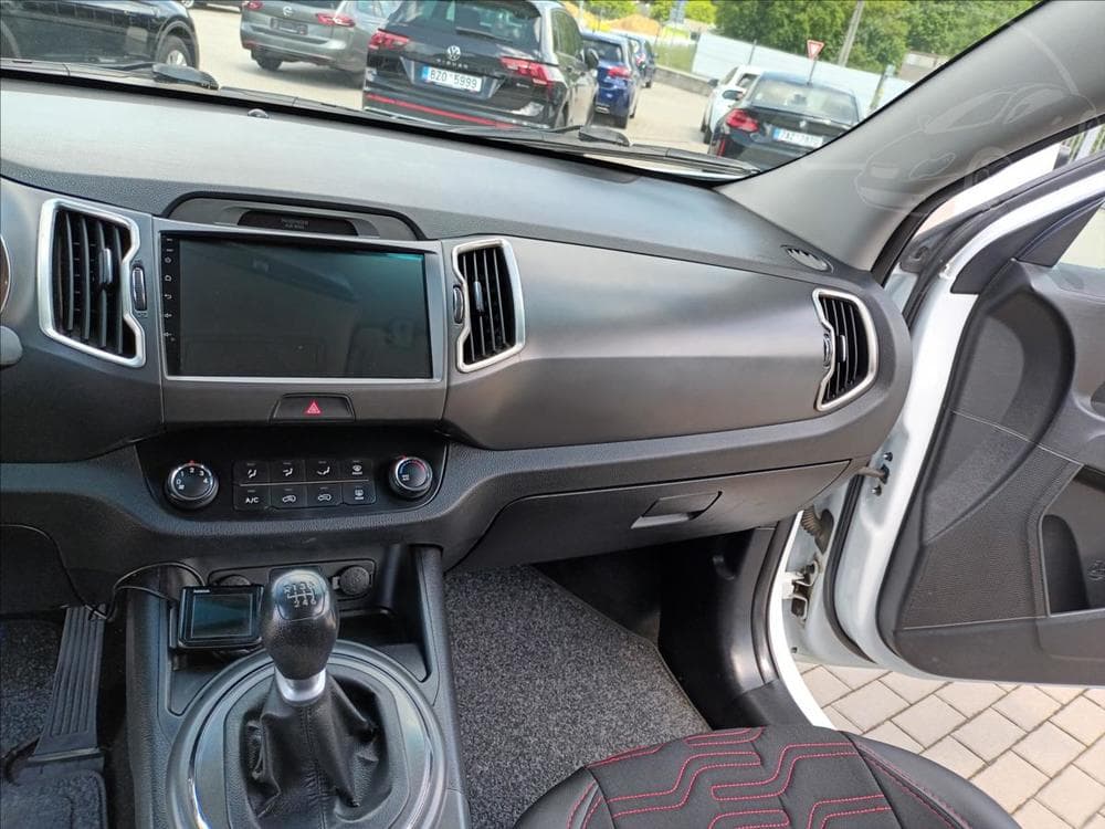 2012 Kia SPORTAGE - 25