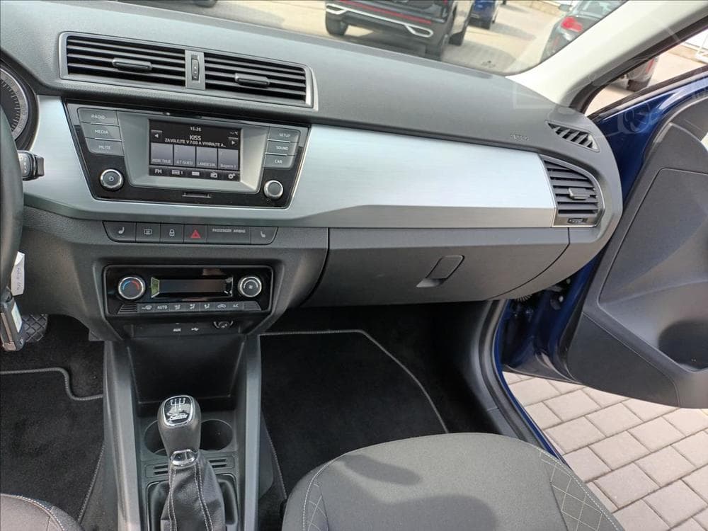 2015 Škoda FABIA - 13