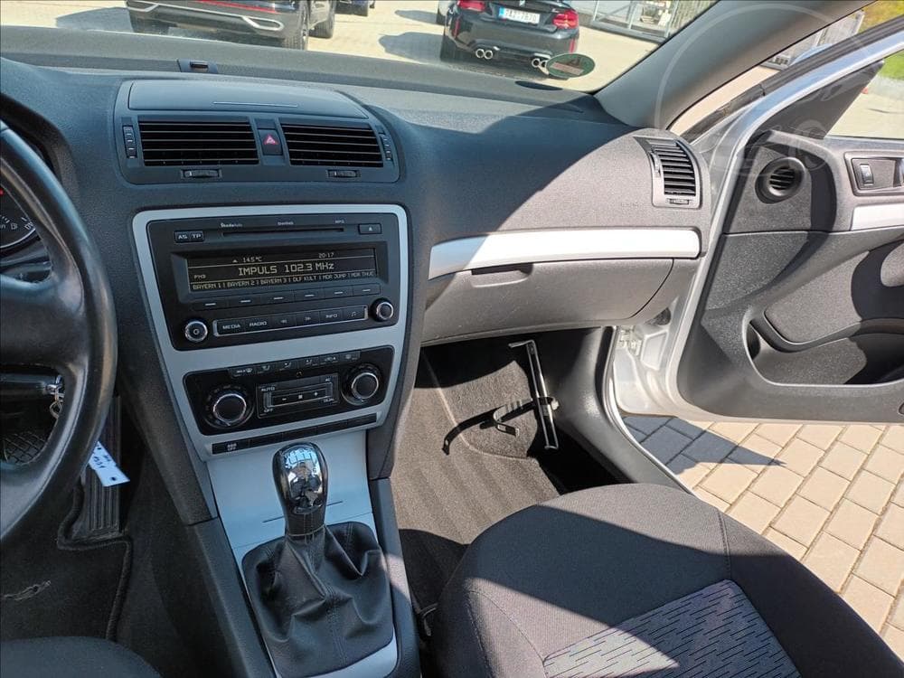 2010 Škoda OCTAVIA - 14