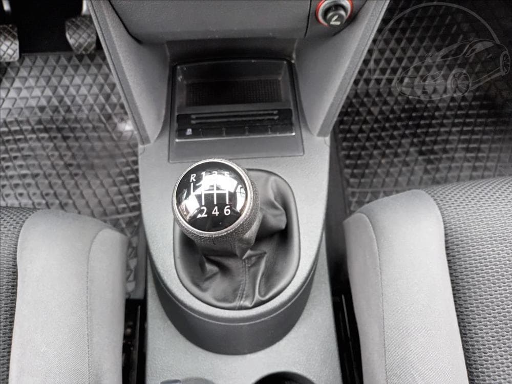 2011 Volkswagen TOURAN - 14