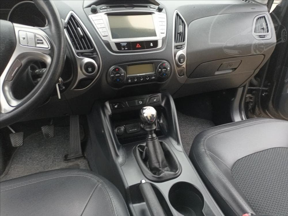 2012 Hyundai ix35 - 14