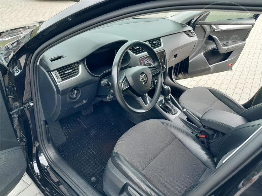 2019 Škoda OCTAVIA - 43