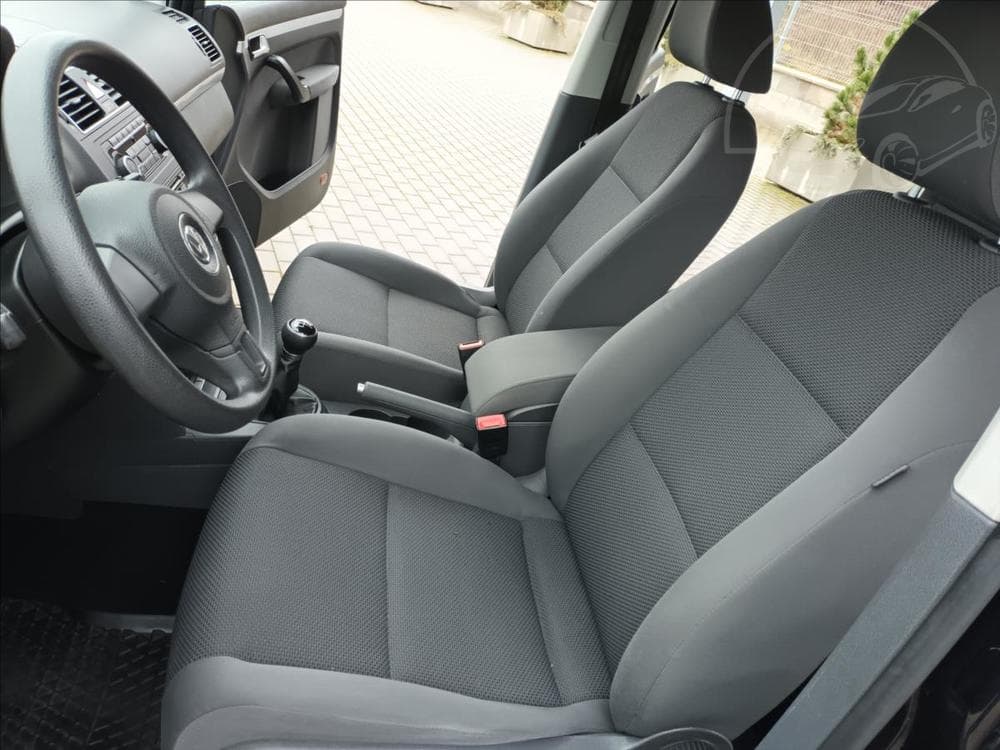 2011 Volkswagen TOURAN - 15