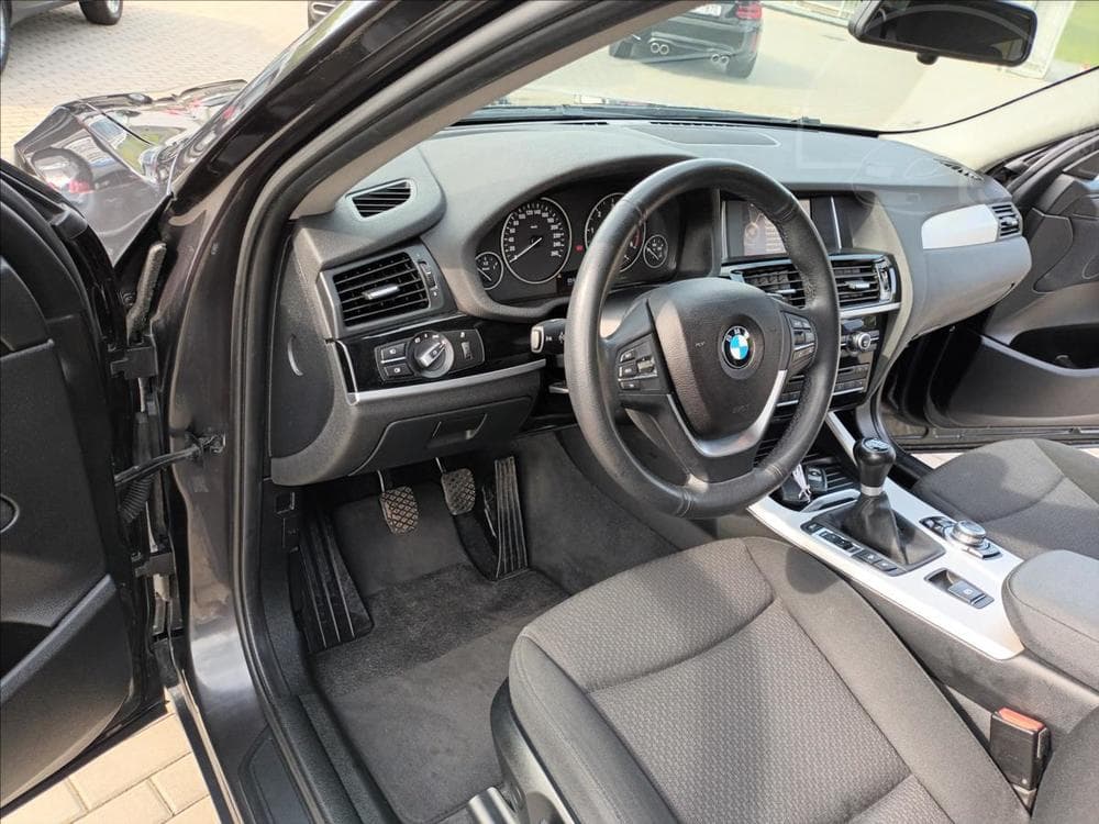 2017 BMW X4 - 43