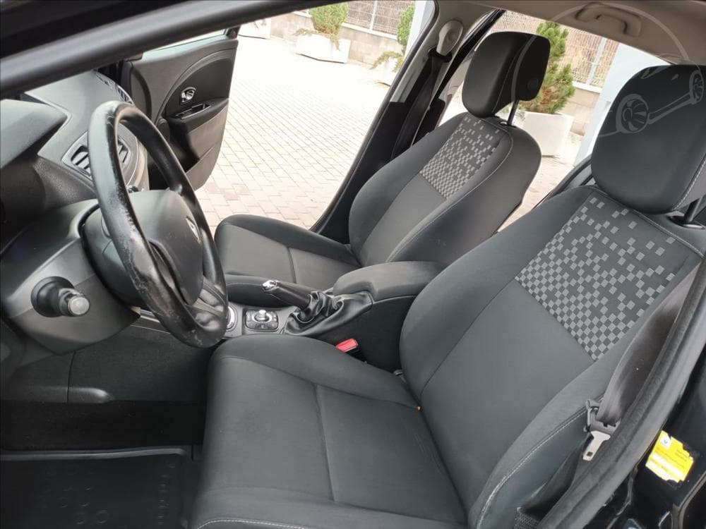 2013 Renault MEGANE - 15