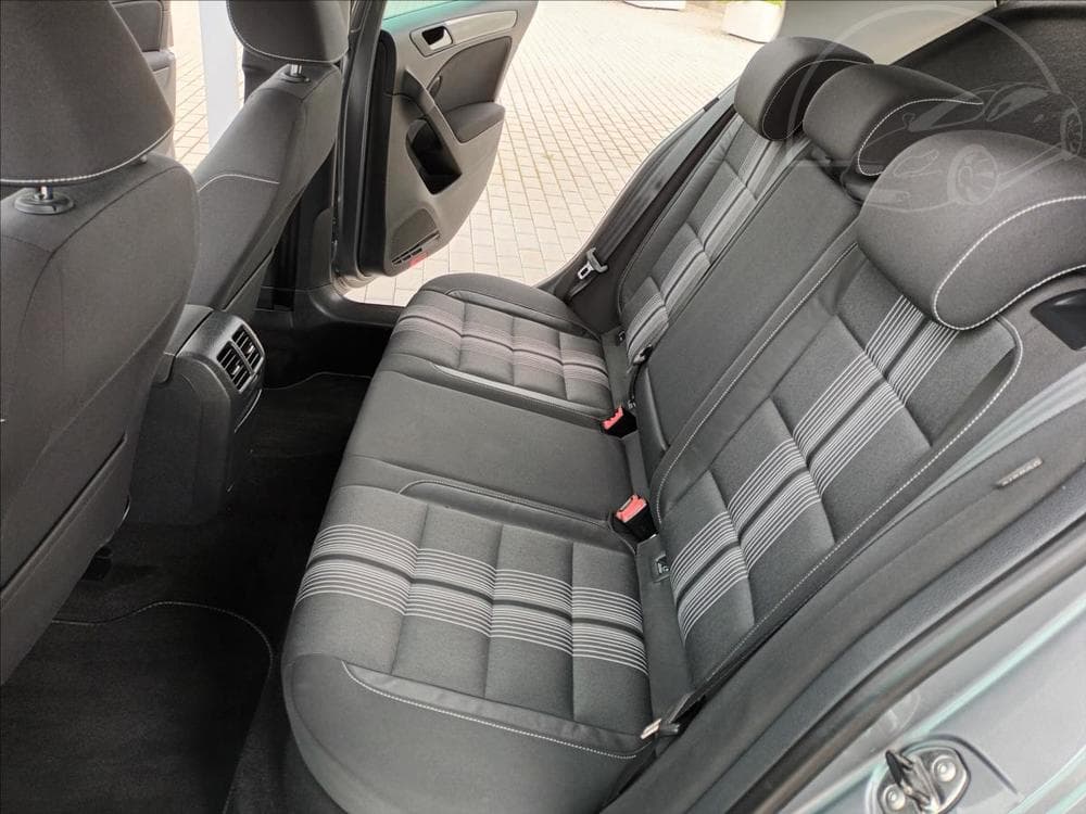 2012 Volkswagen GOLF - 16