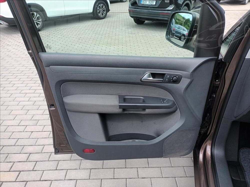 2010 Volkswagen CADDY - 16