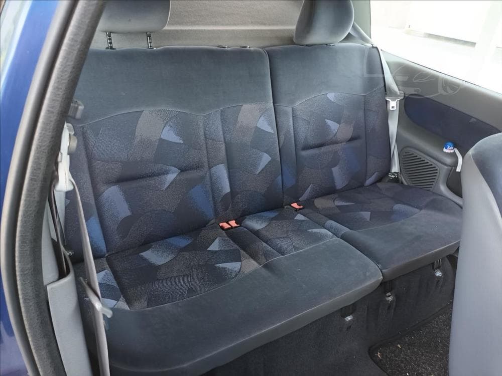 1999 Renault CLIO - 16