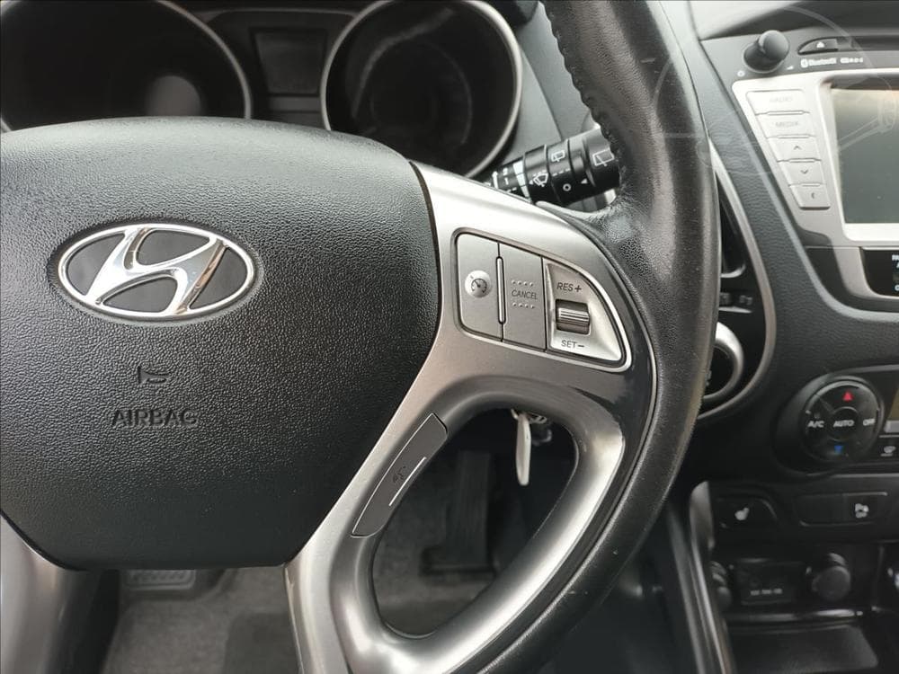 2012 Hyundai ix35 - 16