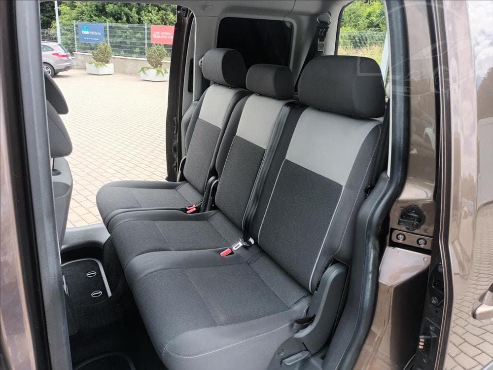 2010 Volkswagen CADDY - 17