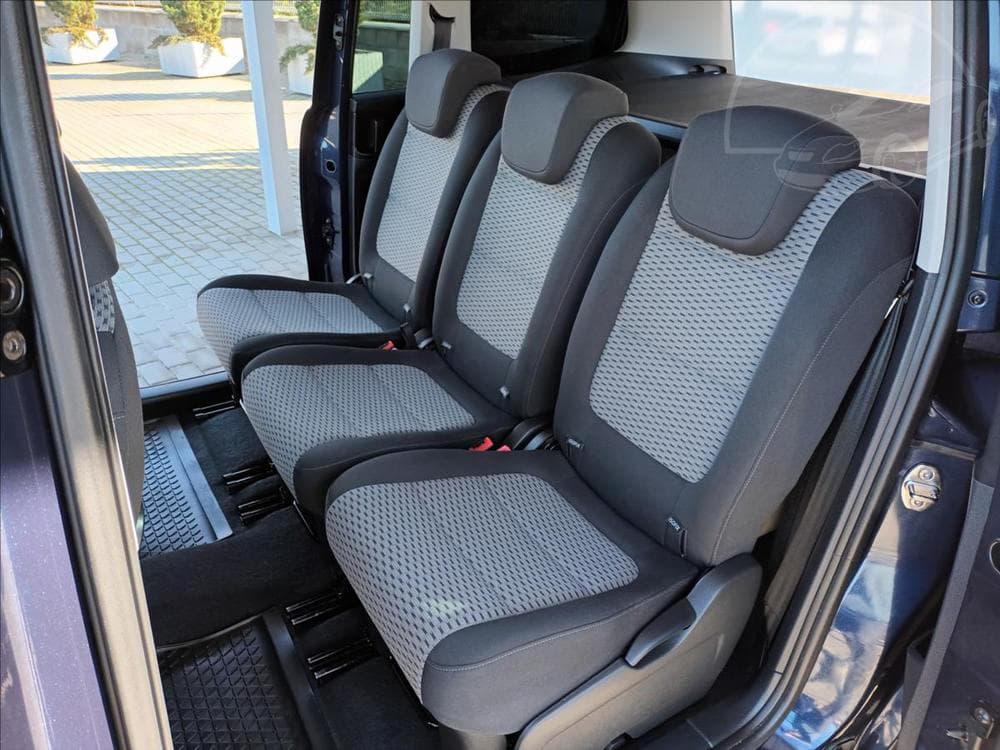 2011 Volkswagen SHARAN - 18