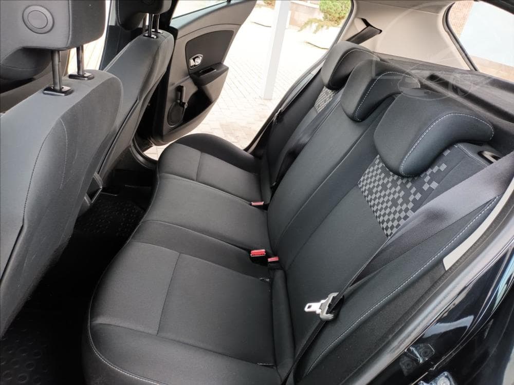 2013 Renault MEGANE - 18