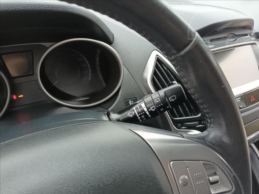 2012 Hyundai ix35 - 18