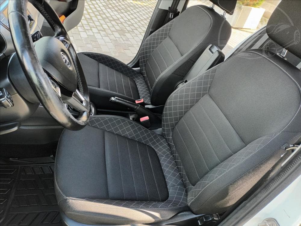 2015 Škoda FABIA - 37