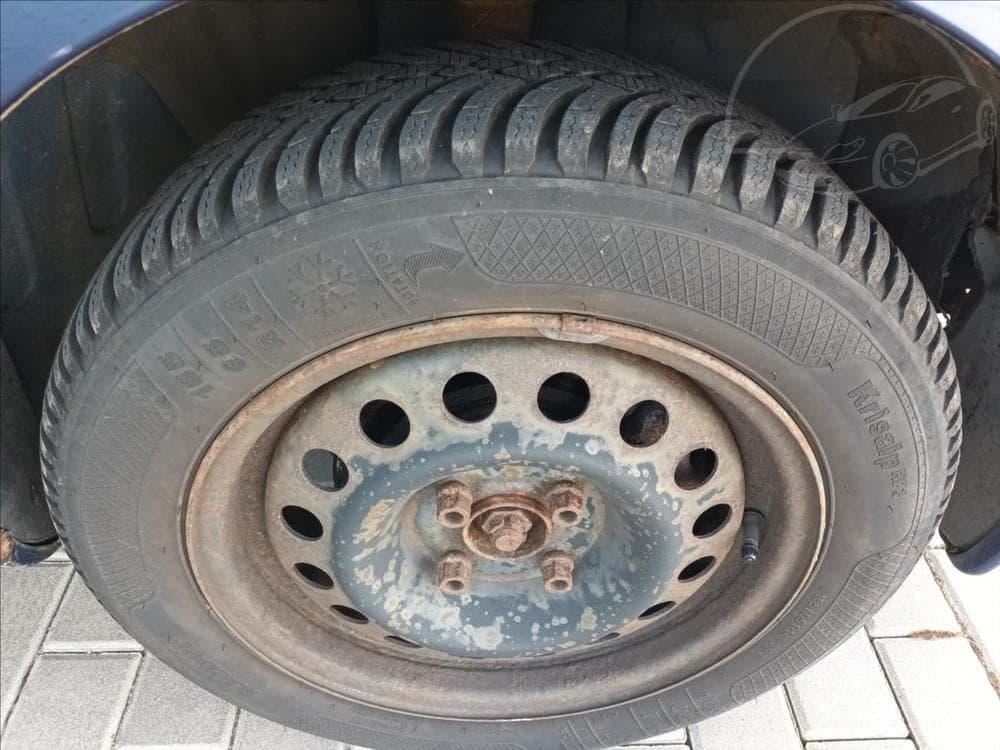 1999 Renault CLIO - 19