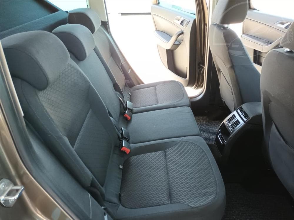 2014 Škoda YETI - 37