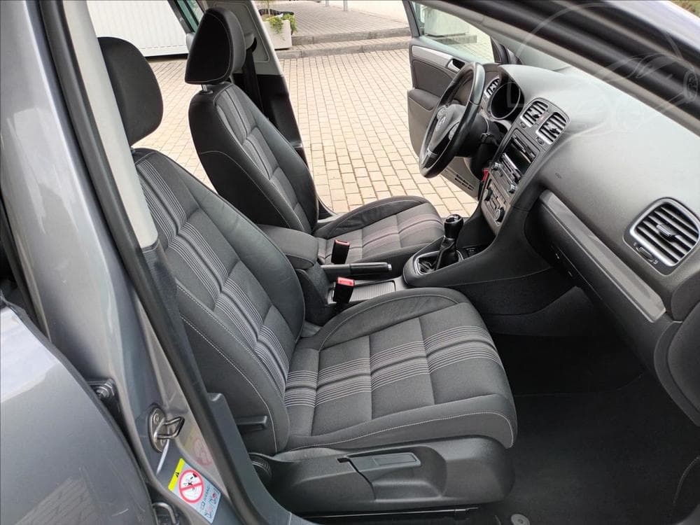 2012 Volkswagen GOLF - 20
