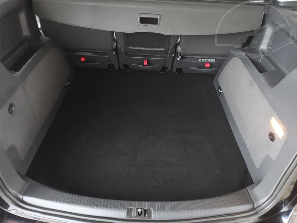 2011 Volkswagen TOURAN - 20
