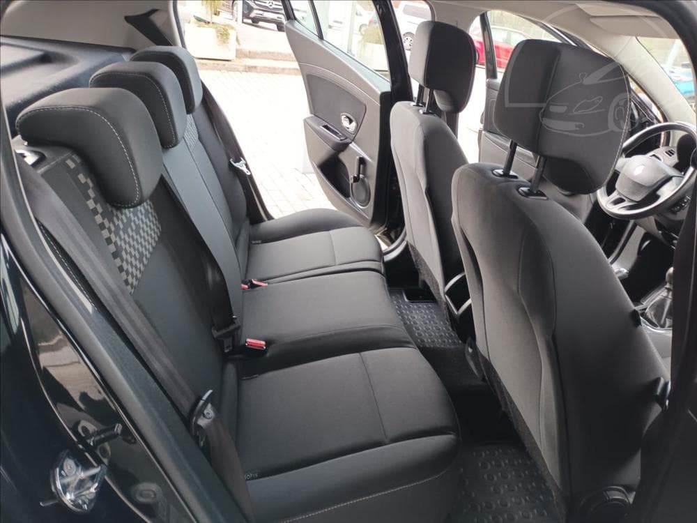 2013 Renault MEGANE - 20