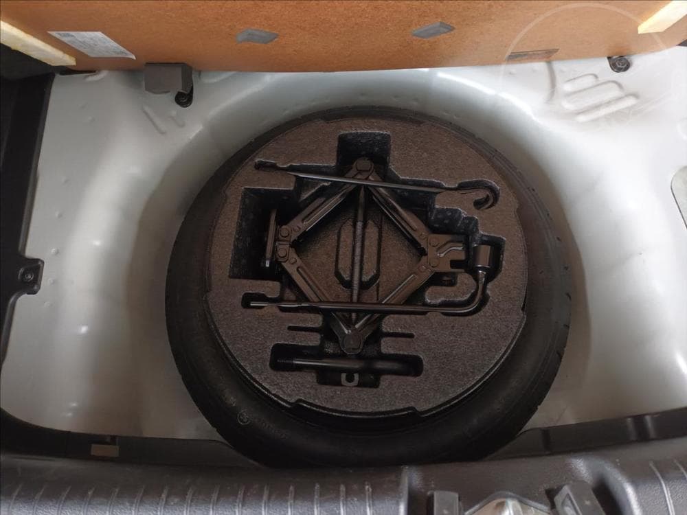 2021 Hyundai I10 - 39