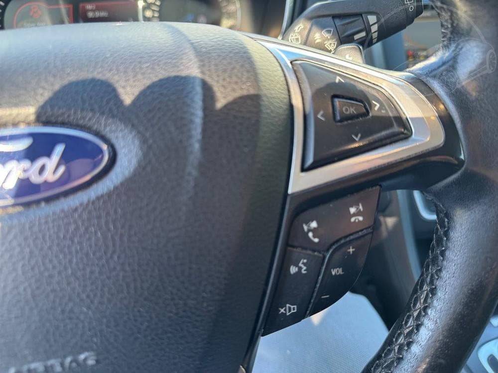 2016 Ford Mondeo - 15