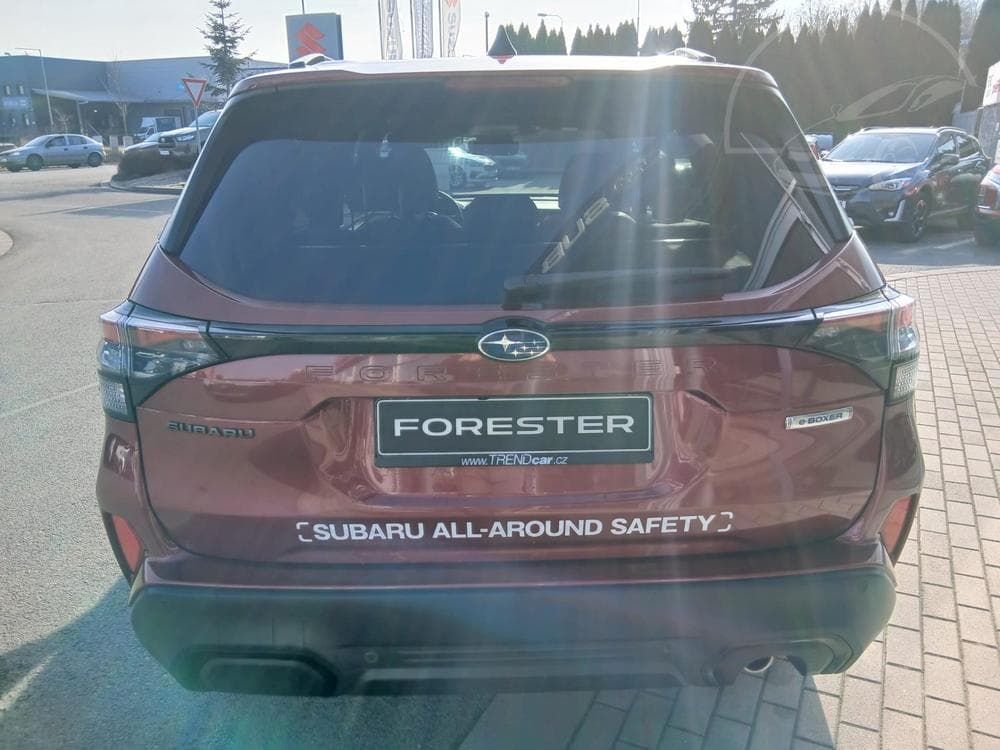 2025 Subaru FORESTER - 9